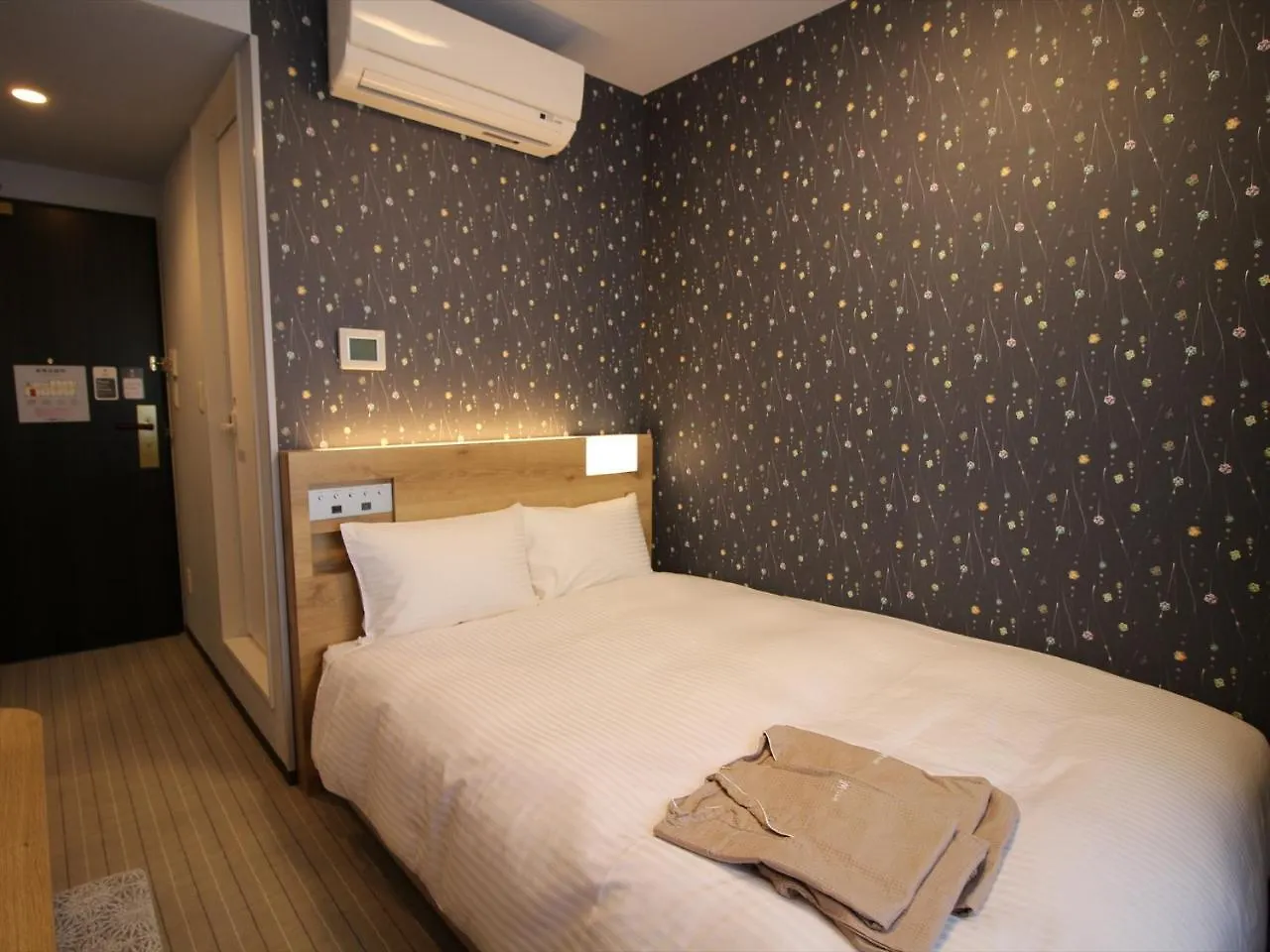 Hotel Wbf Namba Nippombashi Ósaka